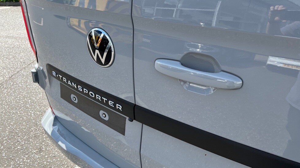 Used Volkswagen Transporter 2025 for sale - 76868537: Photo 45