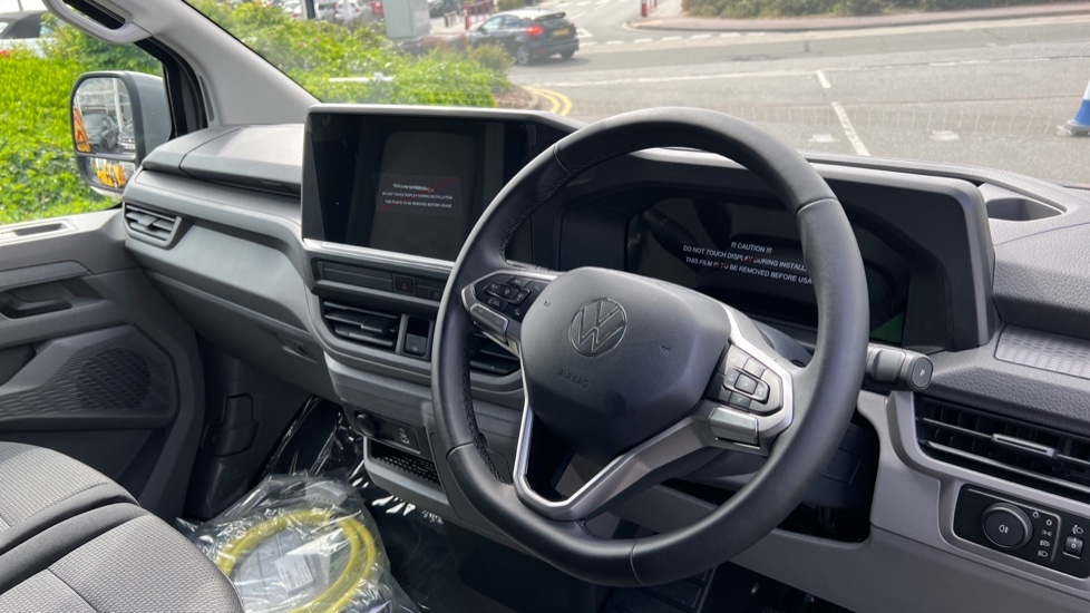 Used Volkswagen Transporter 2025 for sale - 76868537: Photo 6