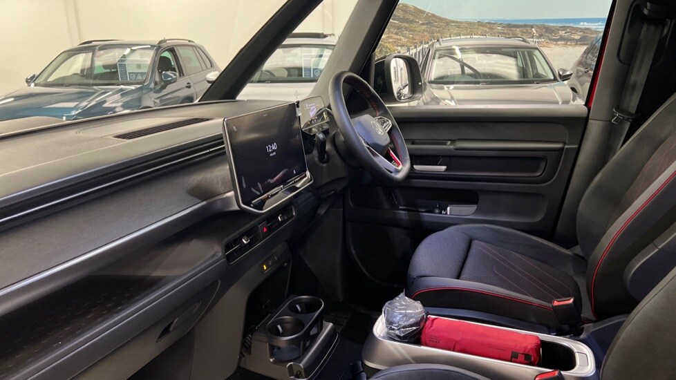 Used Volkswagen ID.Buzz 2025 for sale - 76568135: Photo 2