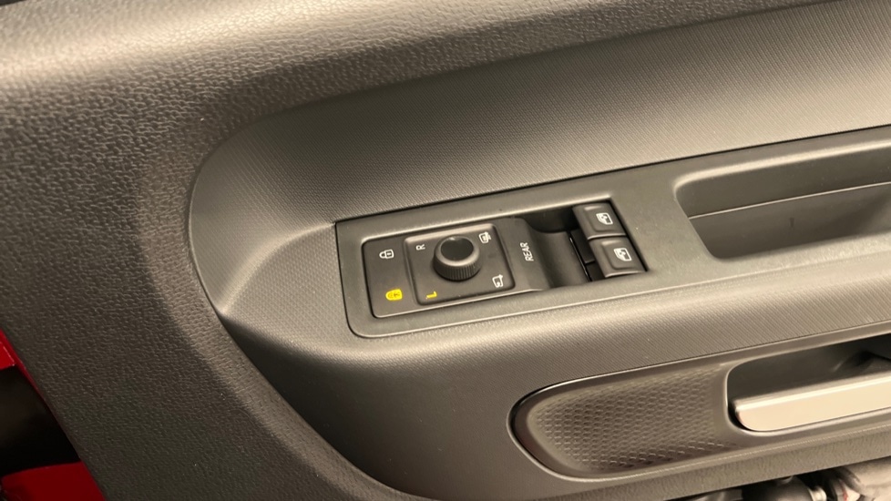 Used Volkswagen ID.Buzz 2025 for sale - 76568135: Photo 23