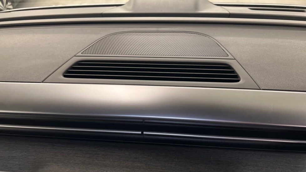 Used Volkswagen ID.Buzz 2025 for sale - 76568135: Photo 26