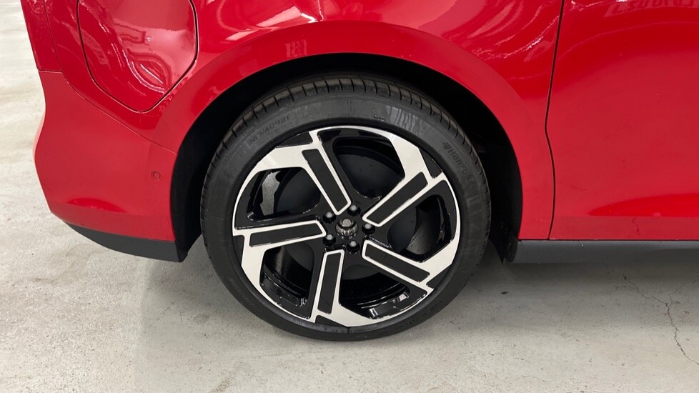 Used Volkswagen ID.Buzz 2025 for sale - 76568135: Photo 5