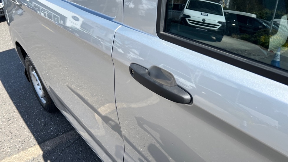 Used Volkswagen Transporter 2025 for sale - 76868366: Photo 36