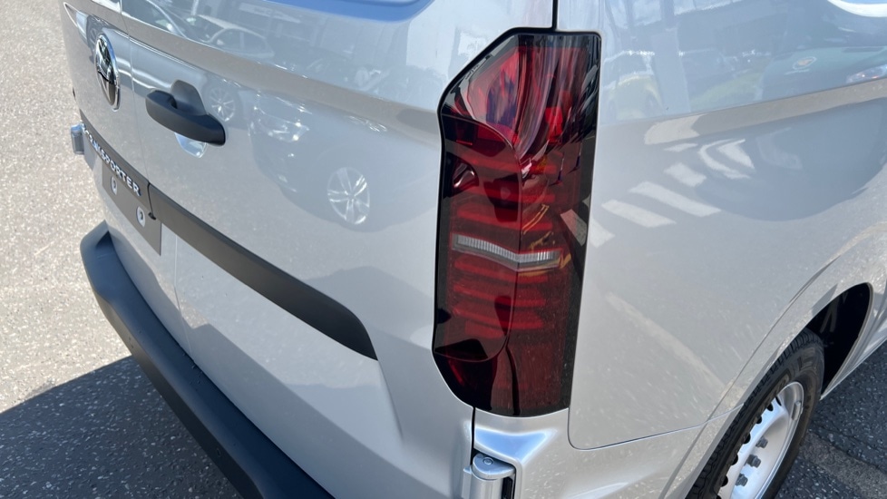 Used Volkswagen Transporter 2025 for sale - 76868366: Photo 37