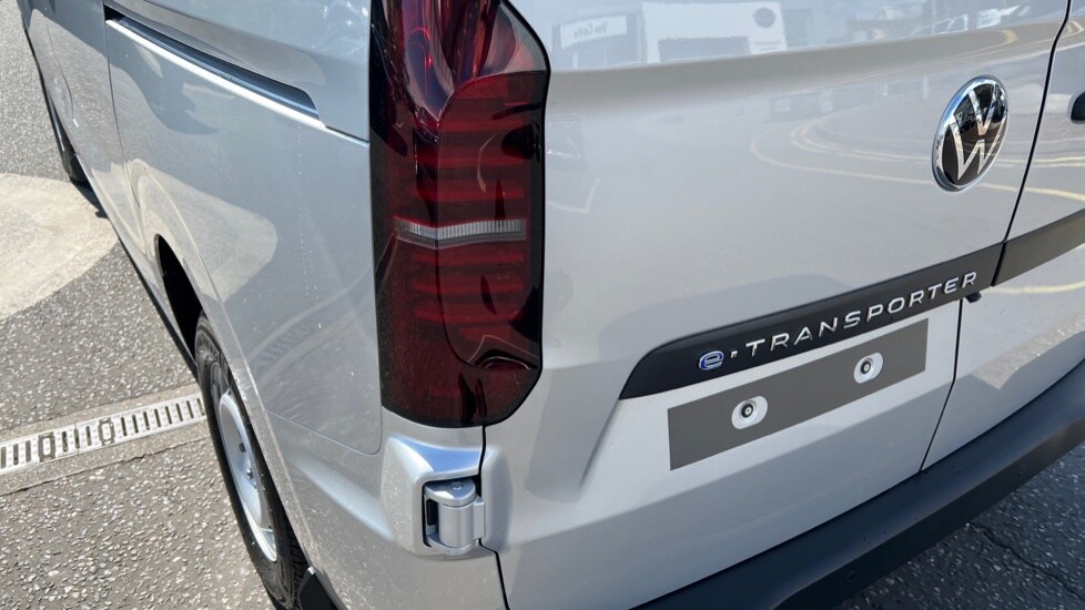 Used Volkswagen Transporter 2025 for sale - 76868366: Photo 39