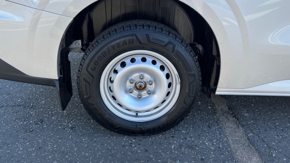 Used Volkswagen Transporter 2025 for sale - 76868366: Photo 5