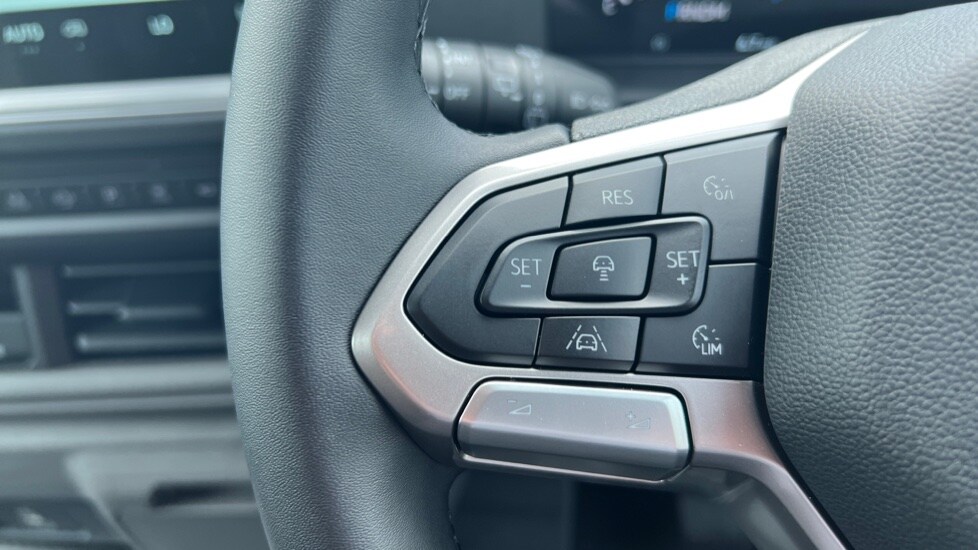 Used Volkswagen Transporter 2025 for sale - 76871740: Photo 24