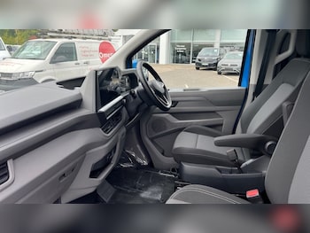 Used Volkswagen Transporter 2025 for sale - 76871740: Photo