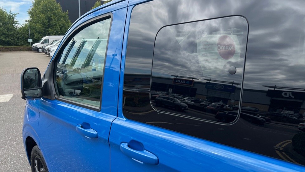 Used Volkswagen Transporter 2025 for sale - 76871740: Photo 39