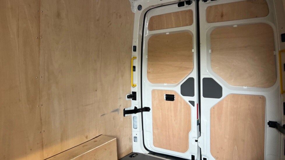 Used Volkswagen Crafter 2024 for sale - 76459083: Photo 9