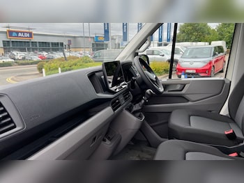 Used Volkswagen Crafter 2025 for sale - 75440171: Photo