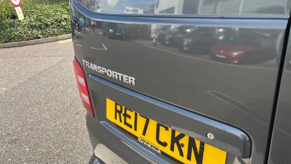 Used Volkswagen Transporter 2017 for sale - 76332125: Photo 45