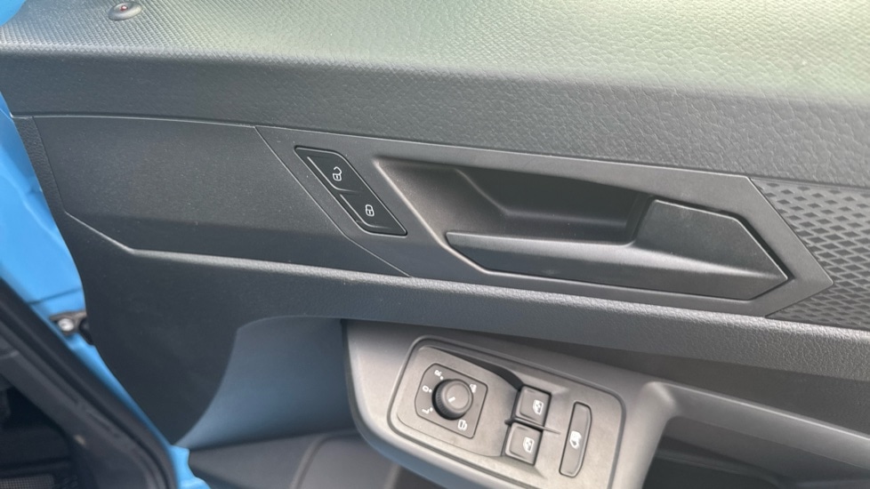 Used Volkswagen Caddy Maxi 2025 for sale - 76868471: Photo 23