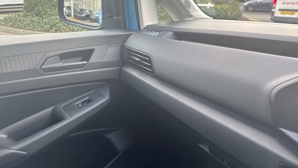 Used Volkswagen Caddy Maxi 2025 for sale - 76868471: Photo 34