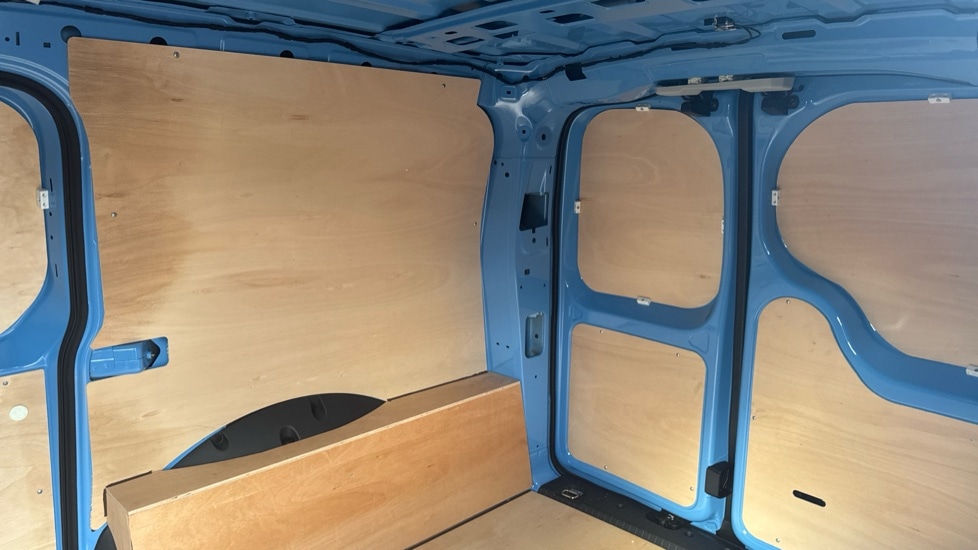 Used Volkswagen Caddy Maxi 2025 for sale - 76868471: Photo 9