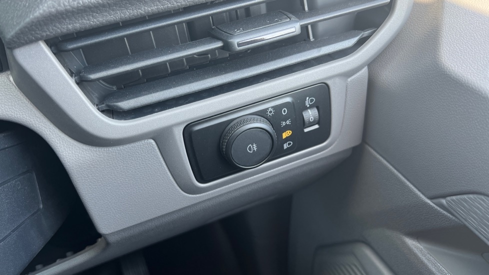 Used Volkswagen Transporter 2025 for sale - 76738328: Photo 29