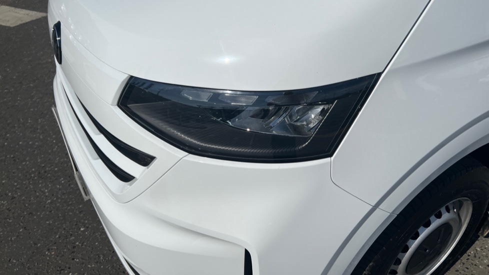 Used Volkswagen Transporter 2025 for sale - 76738328: Photo 36