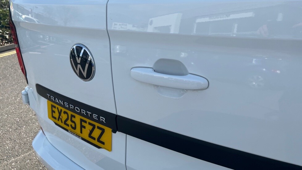 Used Volkswagen Transporter 2025 for sale - 76738328: Photo 43