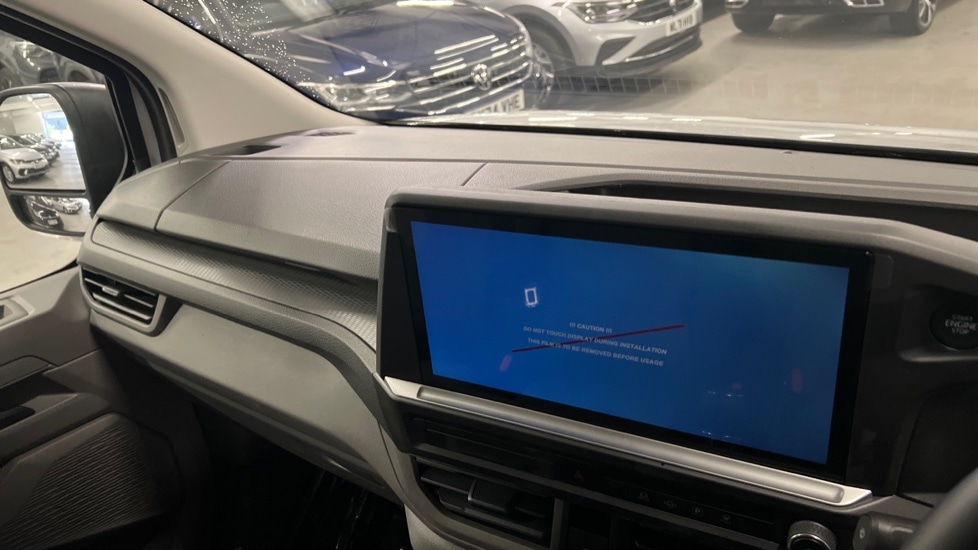 Used Volkswagen Transporter 2025 for sale - 76868525: Photo 12