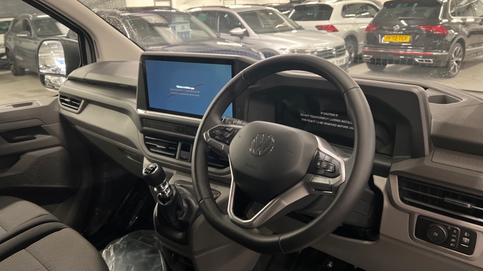 Used Volkswagen Transporter 2025 for sale - 76868525: Photo 6