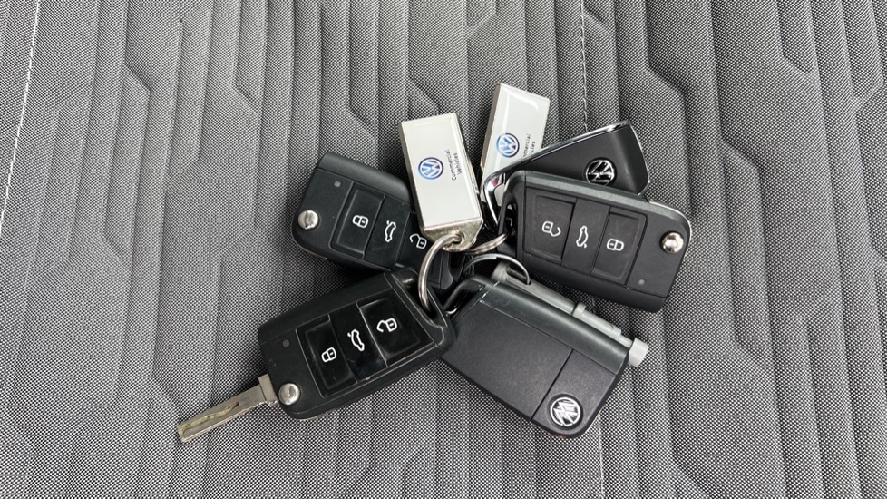 Used Volkswagen California 2020 for sale - 76871243: Photo 21