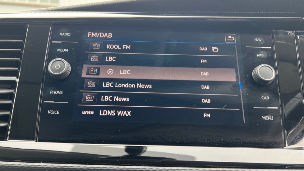 Used Volkswagen California 2020 for sale - 76871243: Photo 35