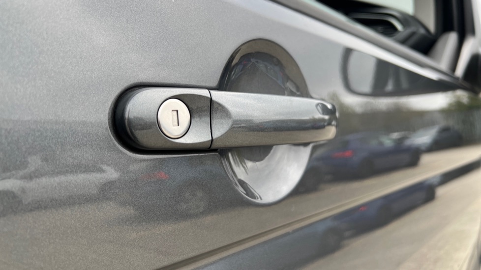 Used Volkswagen California 2020 for sale - 76871243: Photo 41