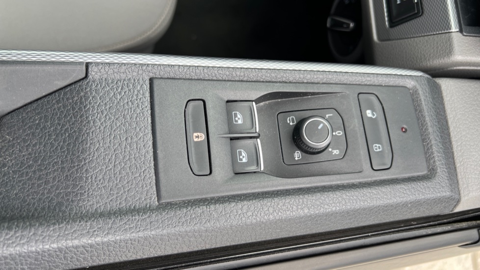 Used Volkswagen California 2020 for sale - 76871243: Photo 42