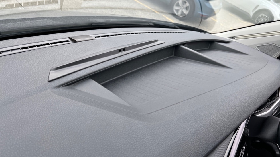 Used Volkswagen California 2020 for sale - 76871243: Photo 75