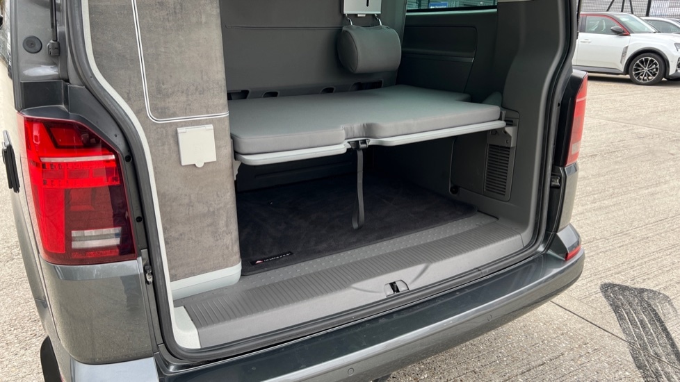 Used Volkswagen California 2020 for sale - 76871243: Photo 96