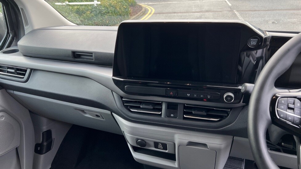 Used Ford Tourneo Custom 2024 for sale - 76928007: Photo 12