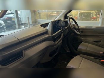 Used Volkswagen Transporter 2025 for sale - 76575072: Photo