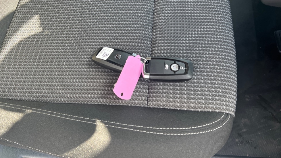 Used Volkswagen Transporter 2025 for sale - 76868937: Photo 21