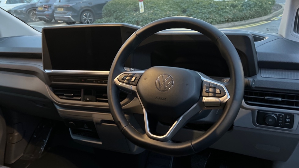 Used Volkswagen Transporter 2025 for sale - 76984121: Photo 11