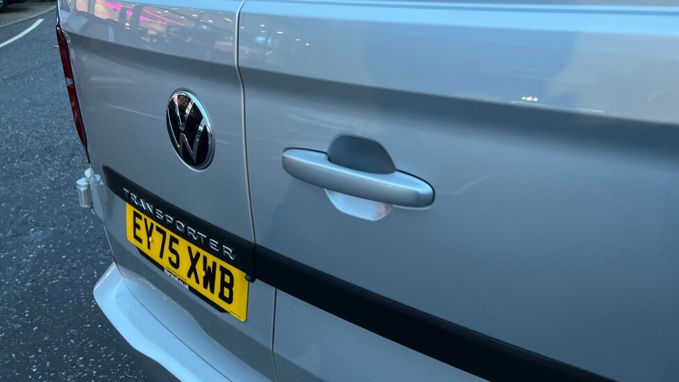 Used Volkswagen Transporter 2025 for sale - 76984121: Photo 36