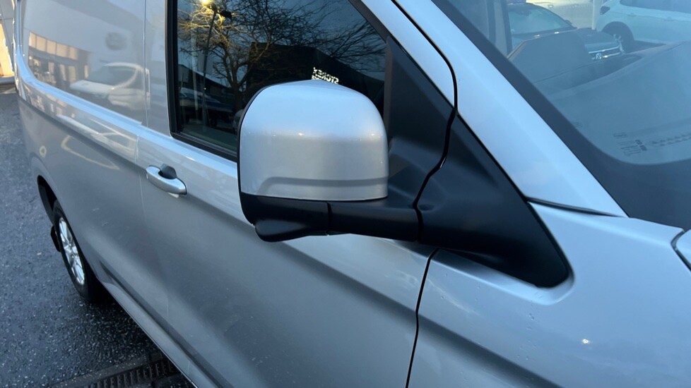 Used Volkswagen Transporter 2025 for sale - 76984121: Photo 45