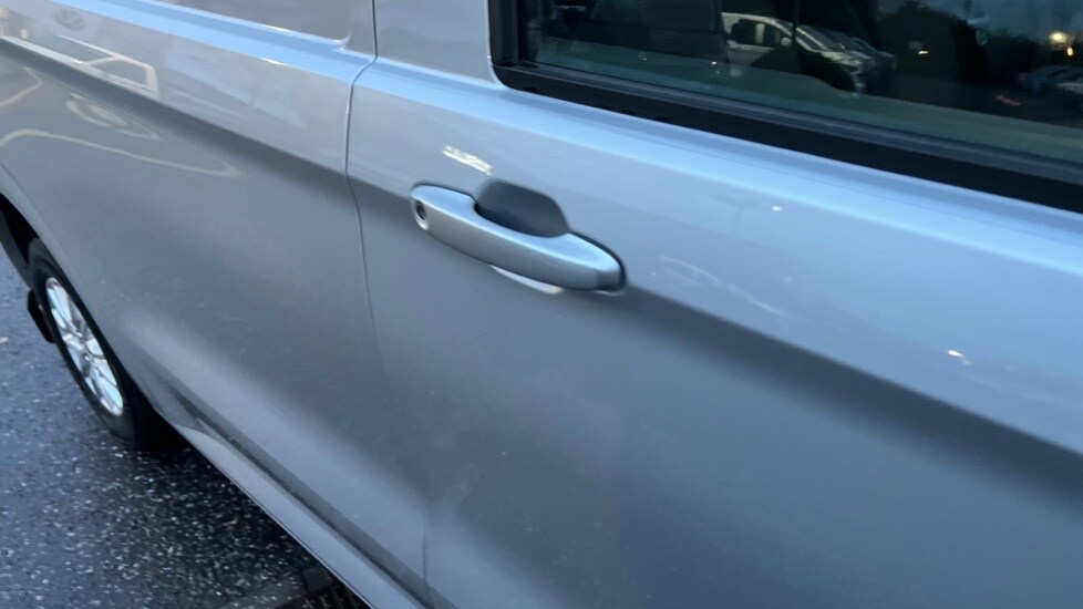 Used Volkswagen Transporter 2025 for sale - 76984121: Photo 46