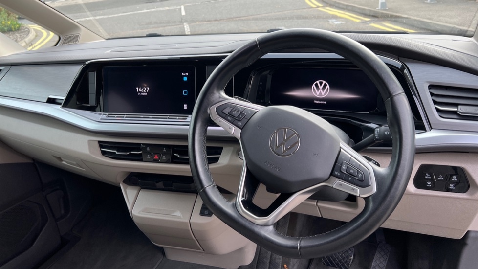 Used Volkswagen Multivan 2024 for sale - 76311998: Photo 11