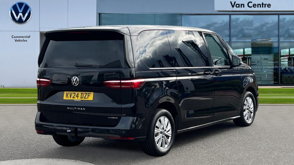 Used Volkswagen Multivan 2024 for sale - 76311998: Photo 20