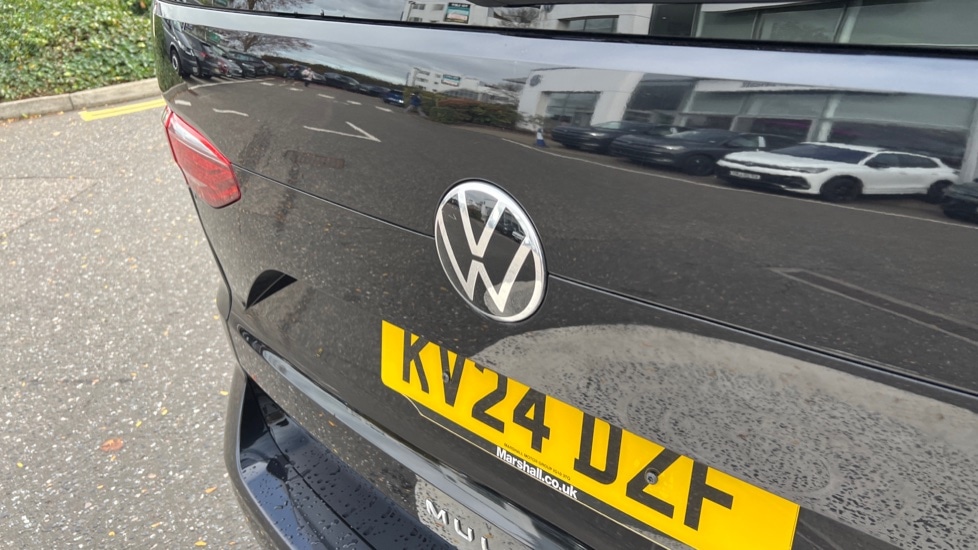 Used Volkswagen Multivan 2024 for sale - 76311998: Photo 42