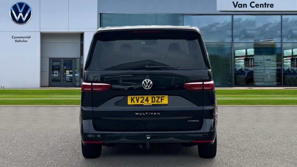 Used Volkswagen Multivan 2024 for sale - 76311998: Photo 7