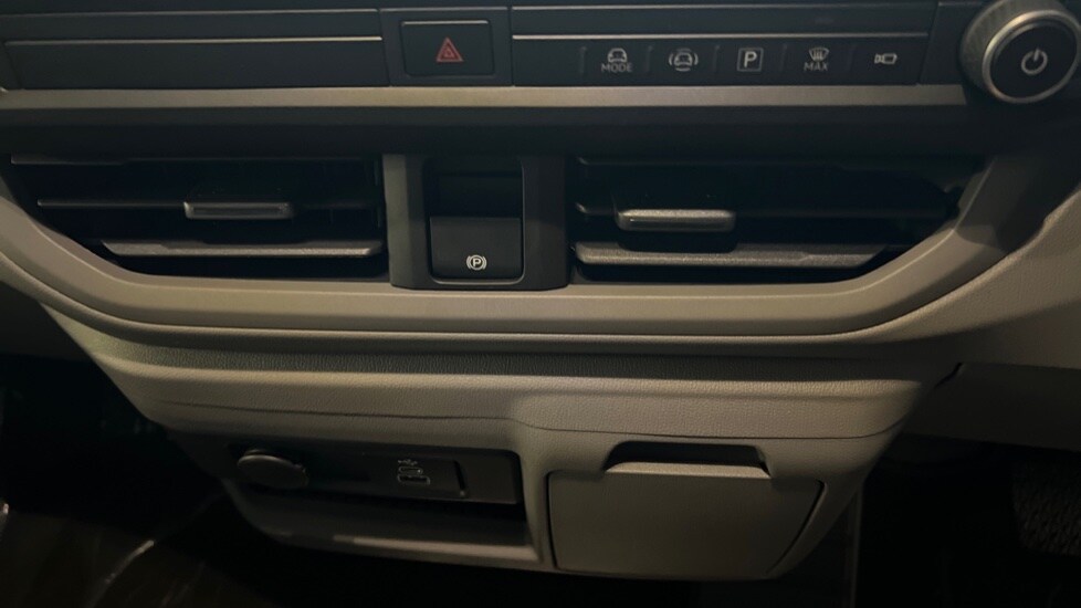 Used Volkswagen Transporter 2025 for sale - 76874029: Photo 13