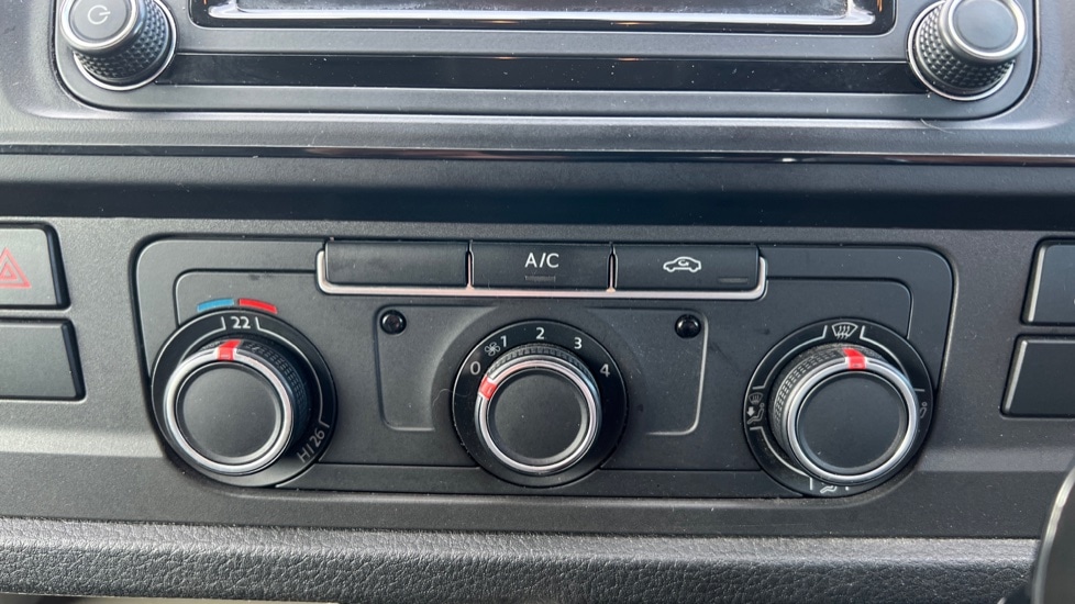 Used Volkswagen Transporter 2017 for sale - 77047509: Photo 13