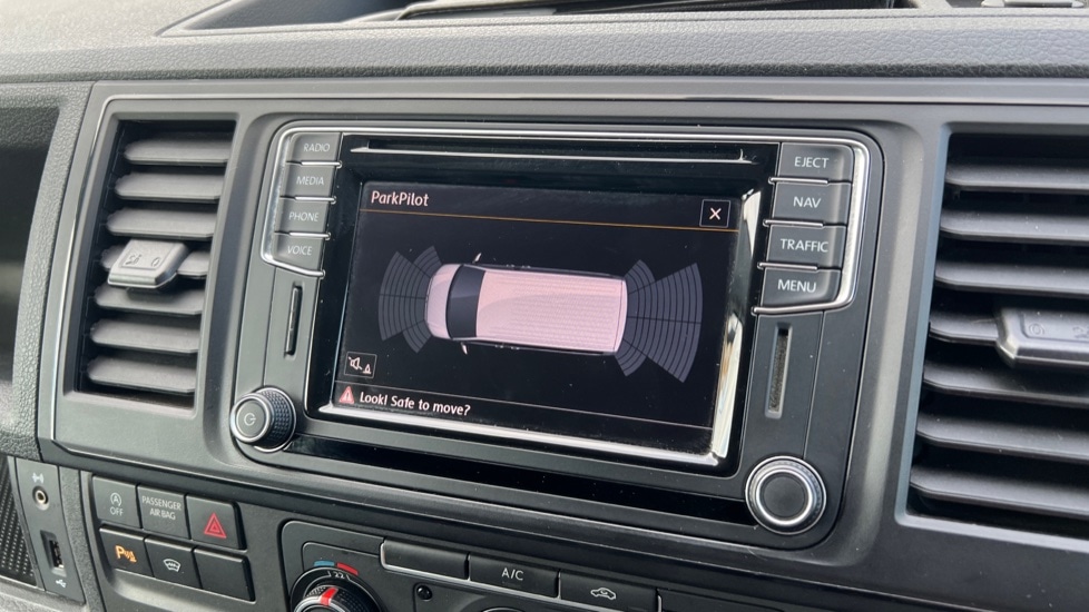 Used Volkswagen Transporter 2017 for sale - 77047509: Photo 31