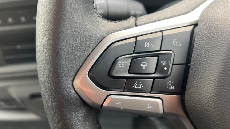 Used Volkswagen Transporter 2025 for sale - 76873843: Photo 24