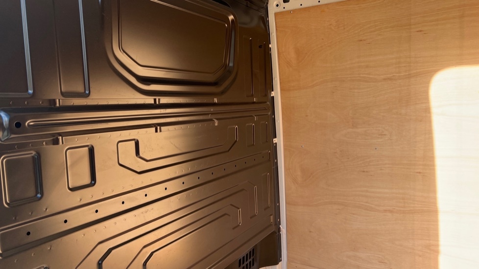 Used Volkswagen Crafter 2024 for sale - 76873647: Photo 22