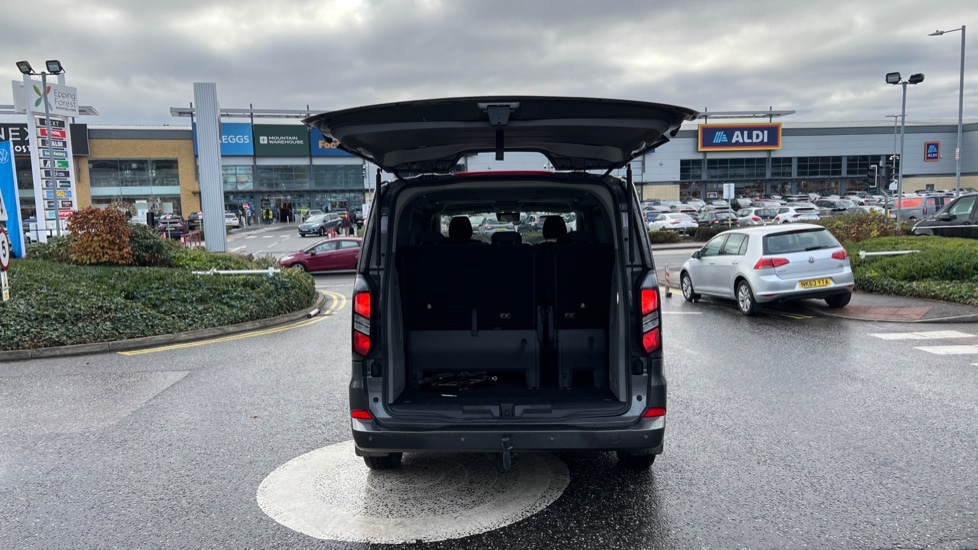 Used Ford Tourneo Custom 2024 for sale - 76872194: Photo 18