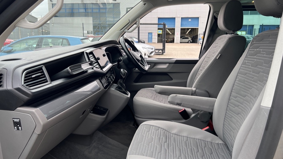 Used Volkswagen California 2020 for sale - 76183814: Photo 2