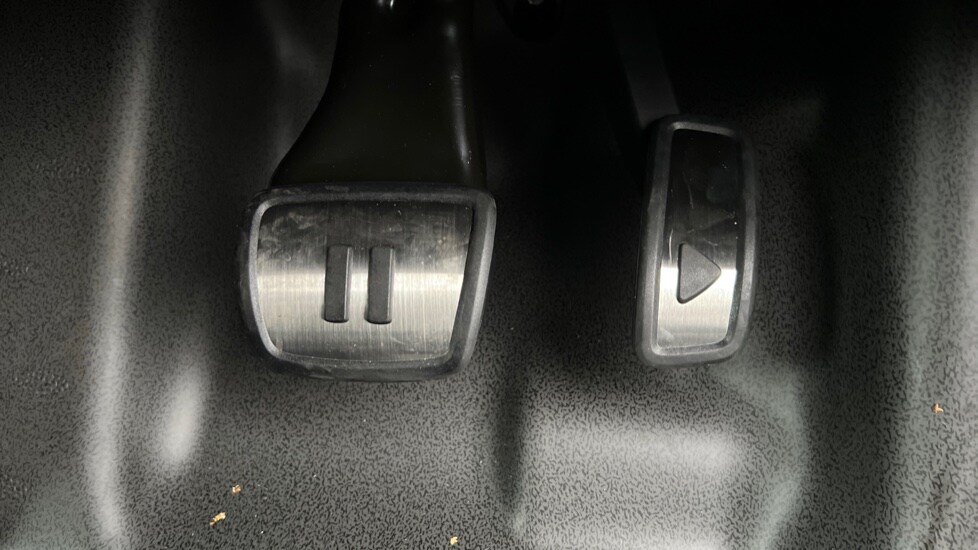 Used Volkswagen ID.Buzz 2025 for sale - 76328057: Photo 57