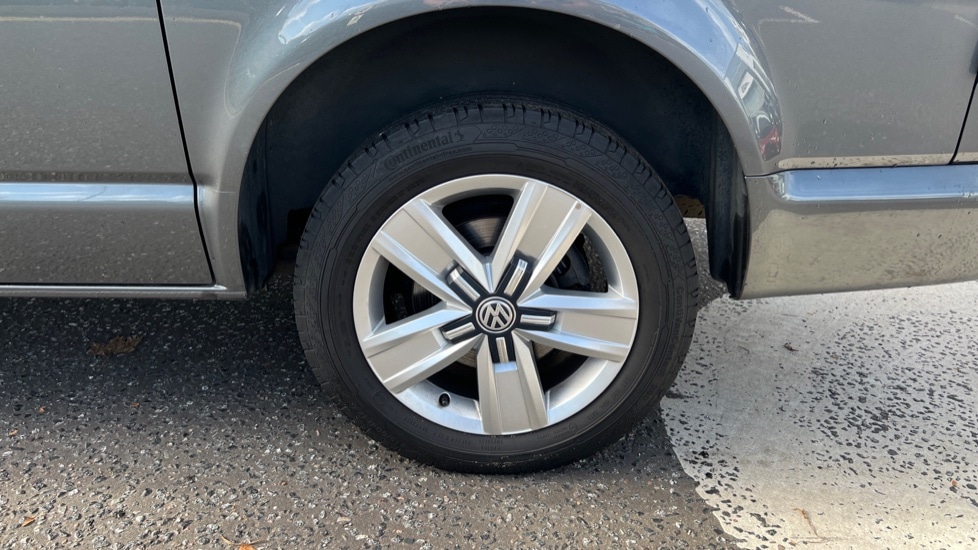 Used Volkswagen Transporter 2017 for sale - 76869457: Photo 5